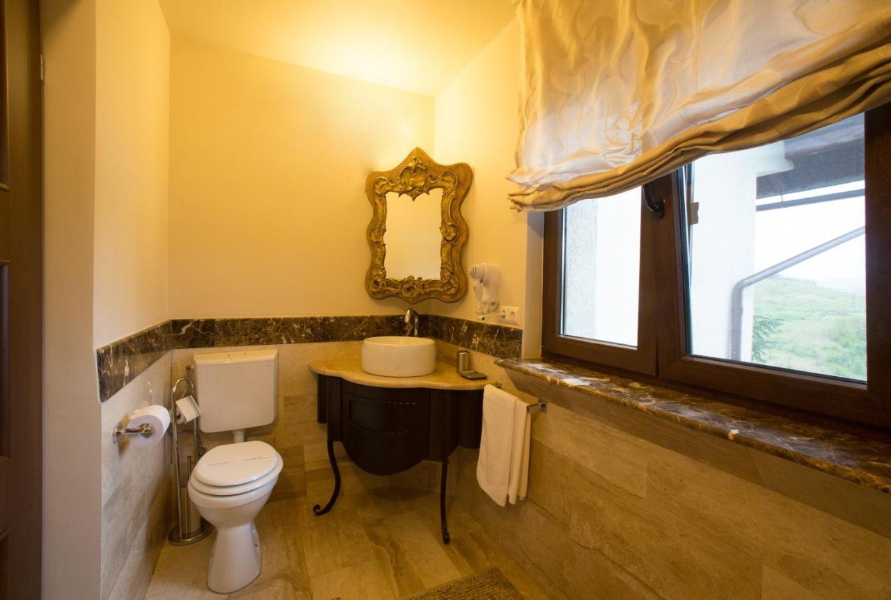 Motel צ'ינצ'יש מראה חיצוני תמונה